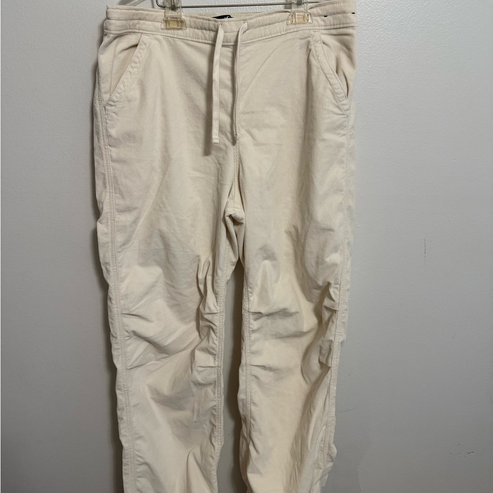 Hollister Cream Cargo Pants Relaxed Fit Drawstring